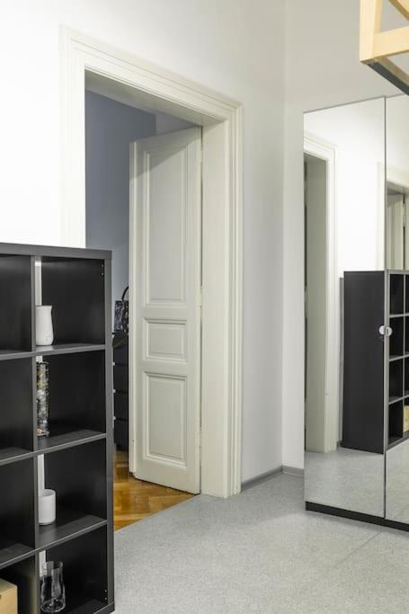 פראג Prince Matyas Apartment מראה חיצוני תמונה